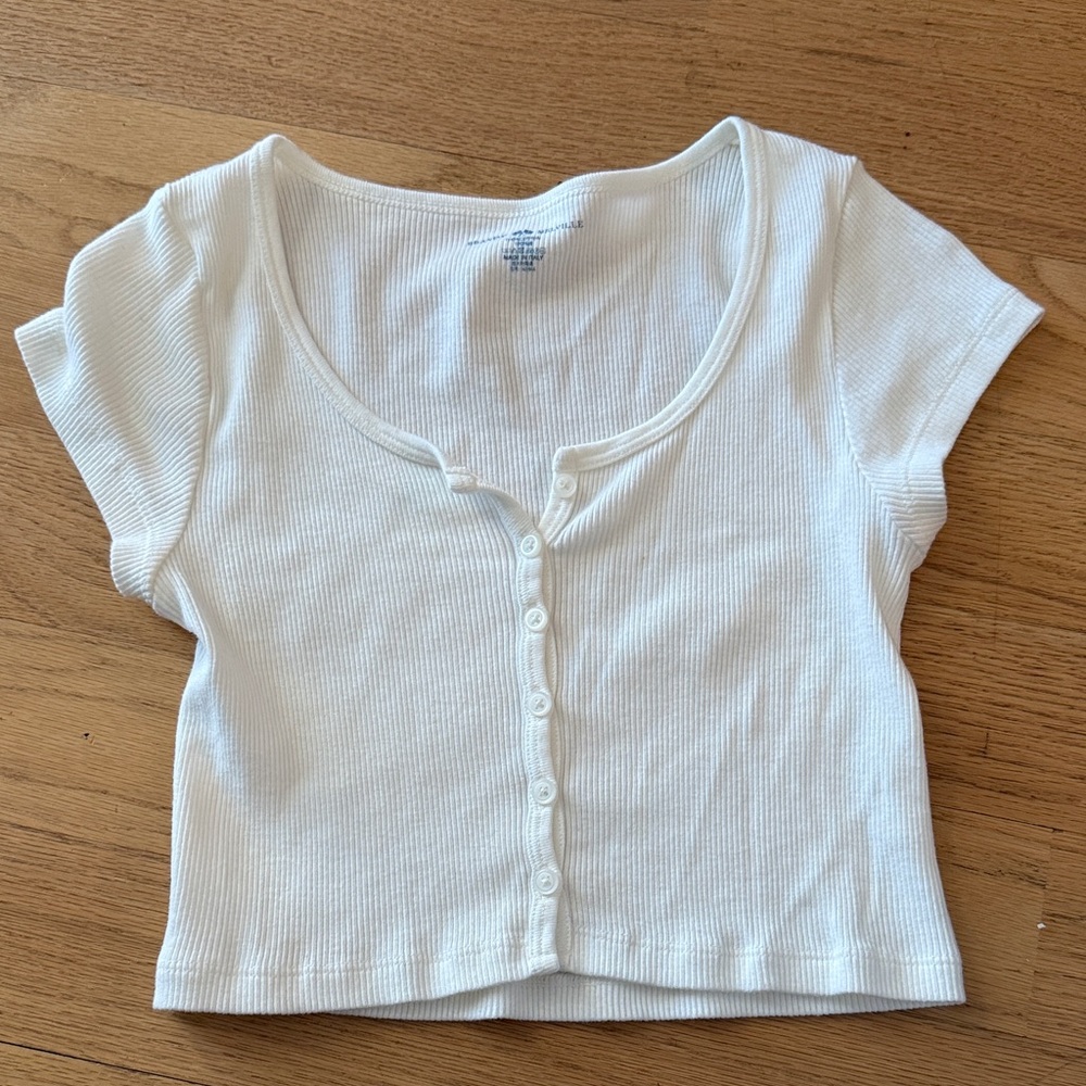 Brandy Melville White Ribbed Crop Top
